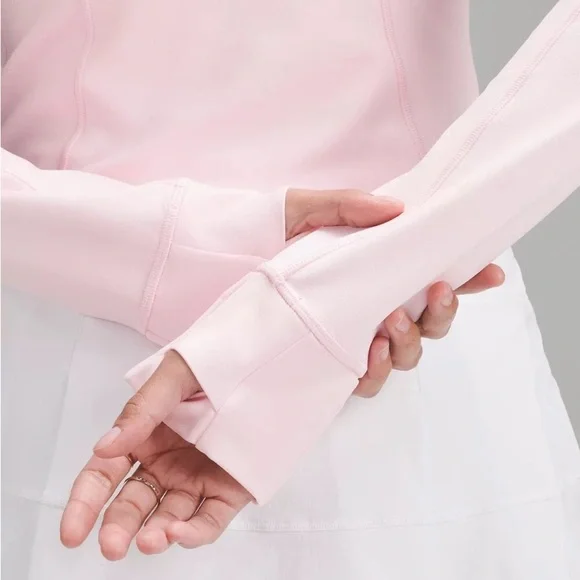 Lululemon Define Cropped Nulu Jacket - Picture 4 of 16